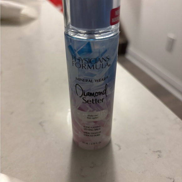 Physicians Formula Blue and Pink Setting Powder and Spray - Picture 5 of 9